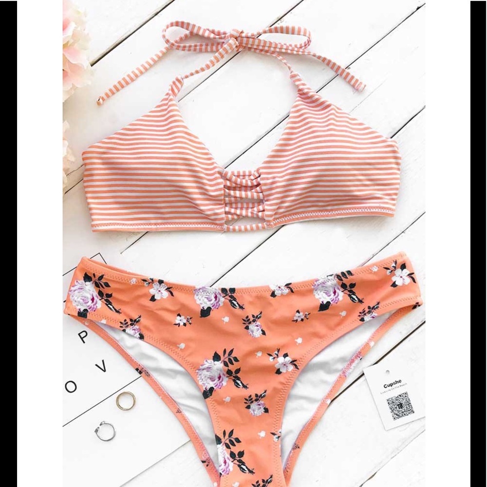 Cupshe coral floral bikini